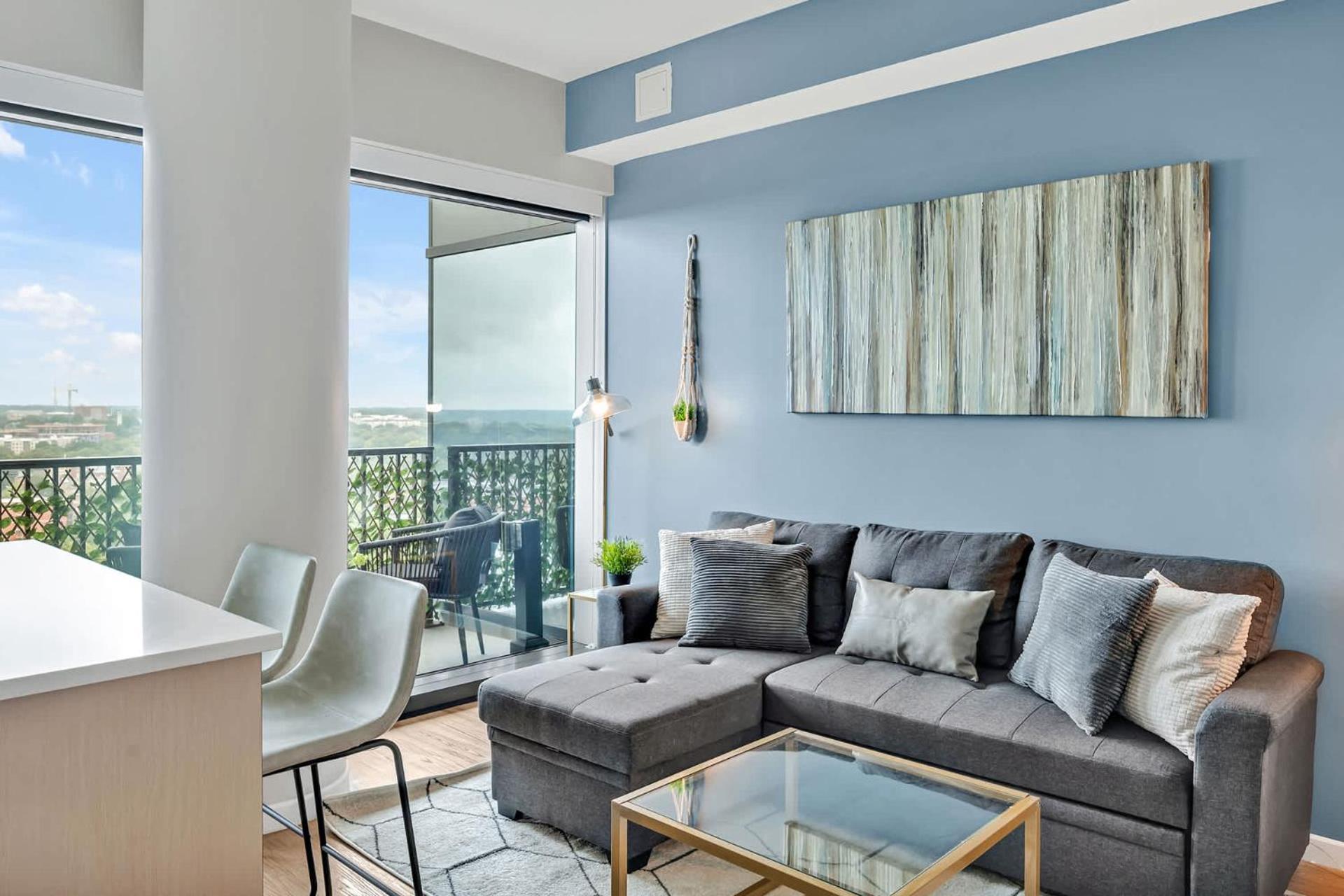 High-Rise Apt Raleigh Free Parking & Sunset View 1 외부 사진